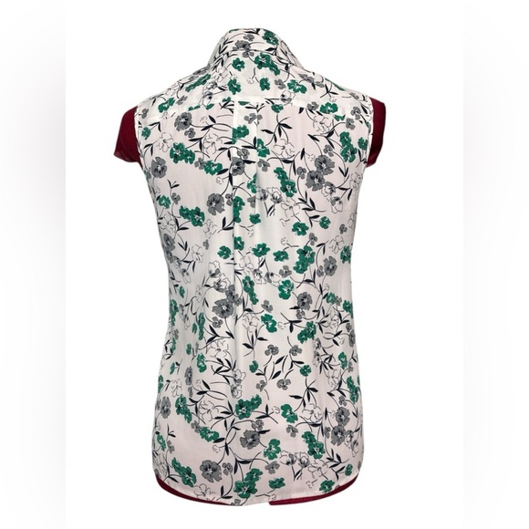 Cleo Petites sleeveless blouse hidden placket collar side slits - Picture 3 of 7